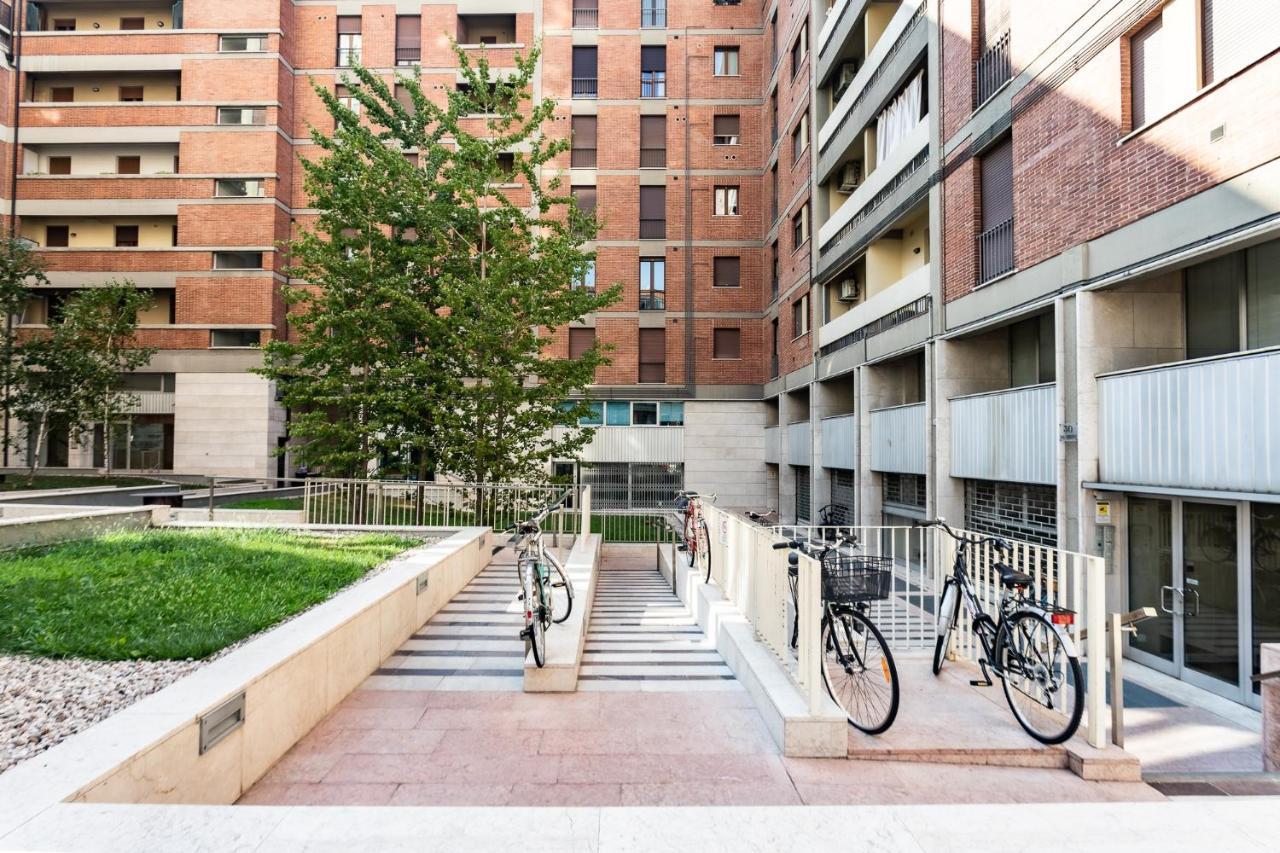 Porta Nuova Central Studio Verona Exterior foto